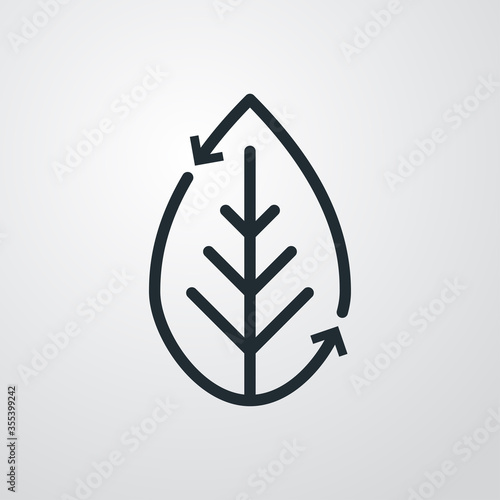 Símbolo de reciclado orgánico. Icono plano lineal hoja de planta con flechas girando en fondo gris