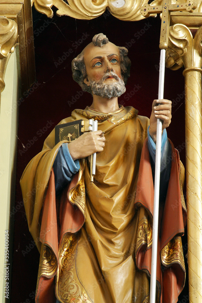 Fototapeta premium St. Peter statue on the main altar in the church of St. Stephen the Protomartyr in Stefanje, Croatia
