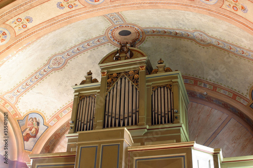 Organ at the Parish Church of Saint John the Baptist in Novo Cice, Croatia