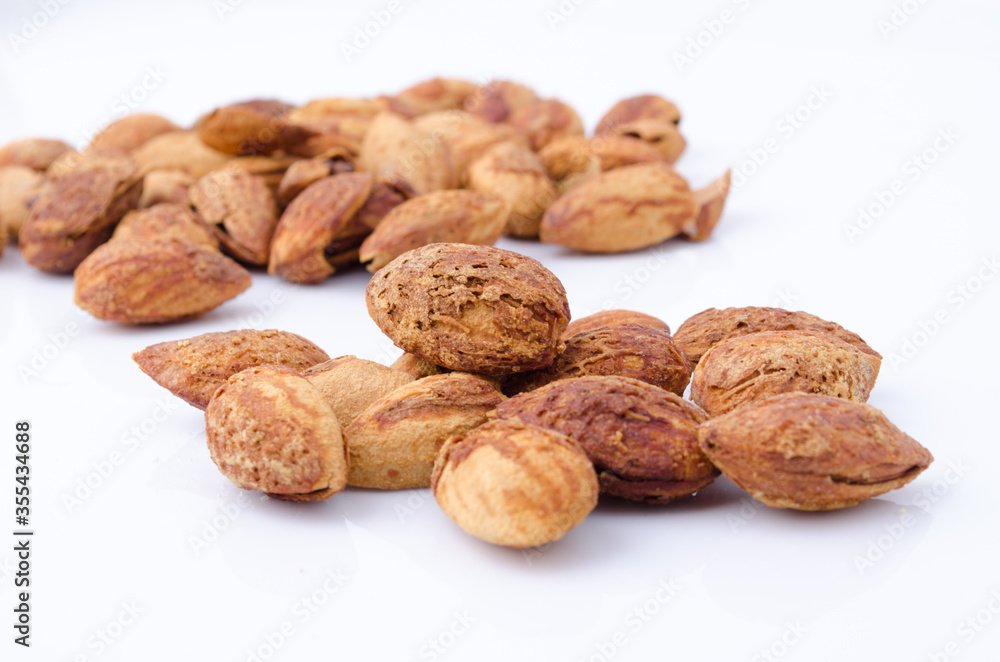almonds almonds