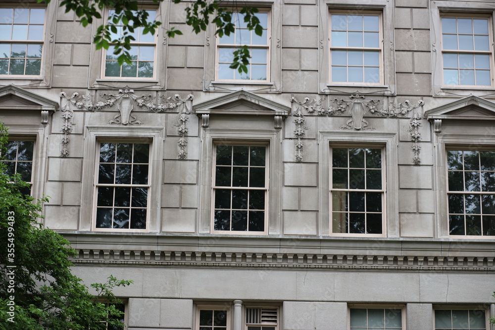 Fototapeta premium Upper East Side Architecture Buildings Homes Churches
