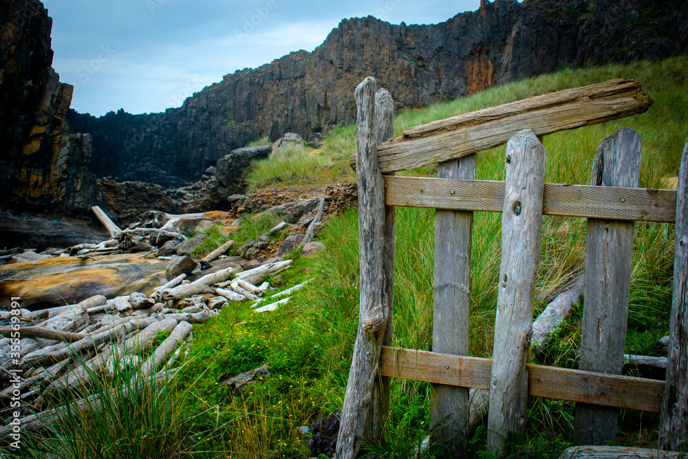 wooden fence on the oregon coast cliffs