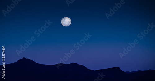 Luna Patagonica 2 