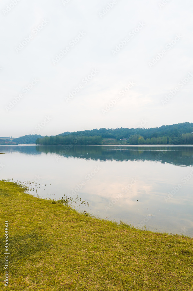 Grassland scenery Lake