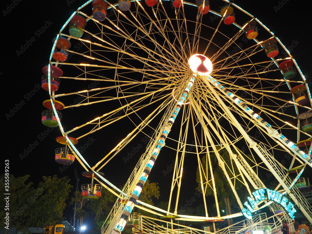 Beautiful night lights and many colors Beautiful night lights and many colors