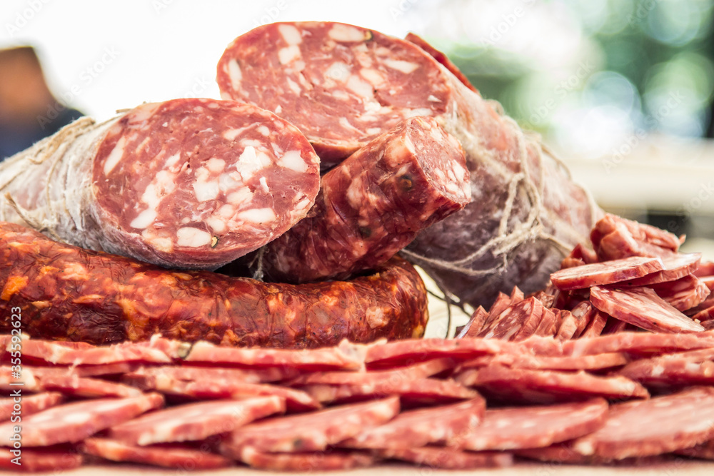 Composizione di salame