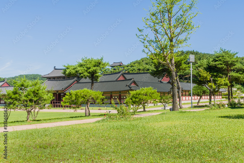 Neungsa Baekje Temple, Buyeo