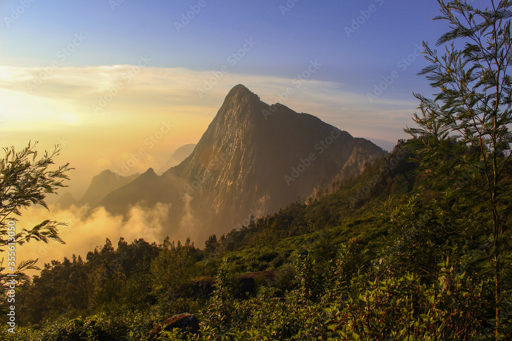 Sunrises in the Mountain Sunrises in the Mountain