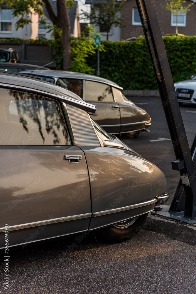 Two Citroën DS French cars