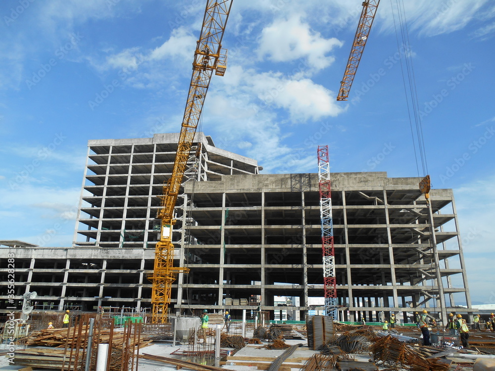 KUALA LUMPUR, MALAYSIA -SEPTEMBER 19, 2016: Building under construction. Facade wall and treatment yet finish. KUALA LUMPUR, MALAYSIA -SEPTEMBER 19, 2016: Building under construction. Facade wall and treatment yet finish.