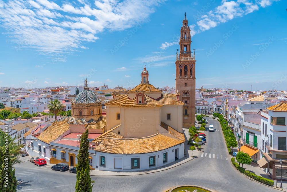 Fototapeta premium Church of San Pedro in Spanish town Carmona