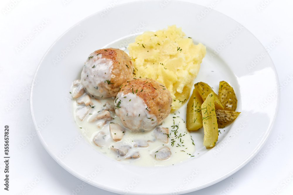 meatballs with mashed potato and sauce meatballs with mashed potato and sauce