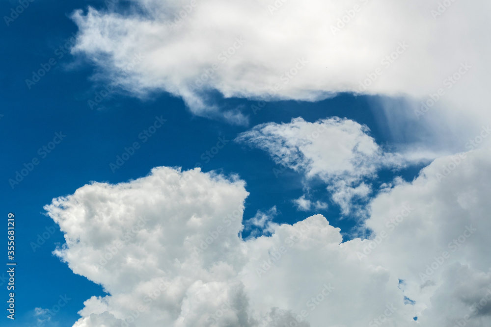 Obraz premium blue sky with clouds