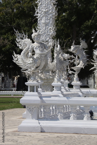 Wat Rong Khun ou temple blanc à Chiang Rai, Thaïlande