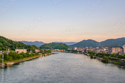 滋賀県の瀬田川 © peia