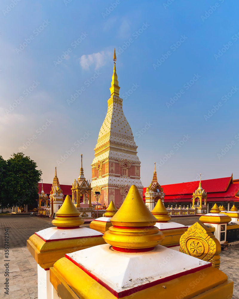 Naklejka premium Pagoda of Wat Phra That Renu in Renu Nakhon Dridtrict, Nakhon Phanom,Thailand