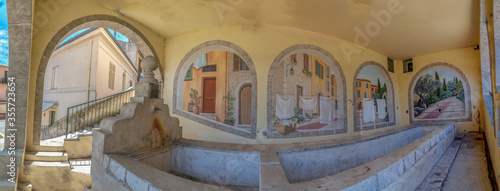 lavoir de La Turbie près de Monaco
La Turbie washhouse near Monaco photo