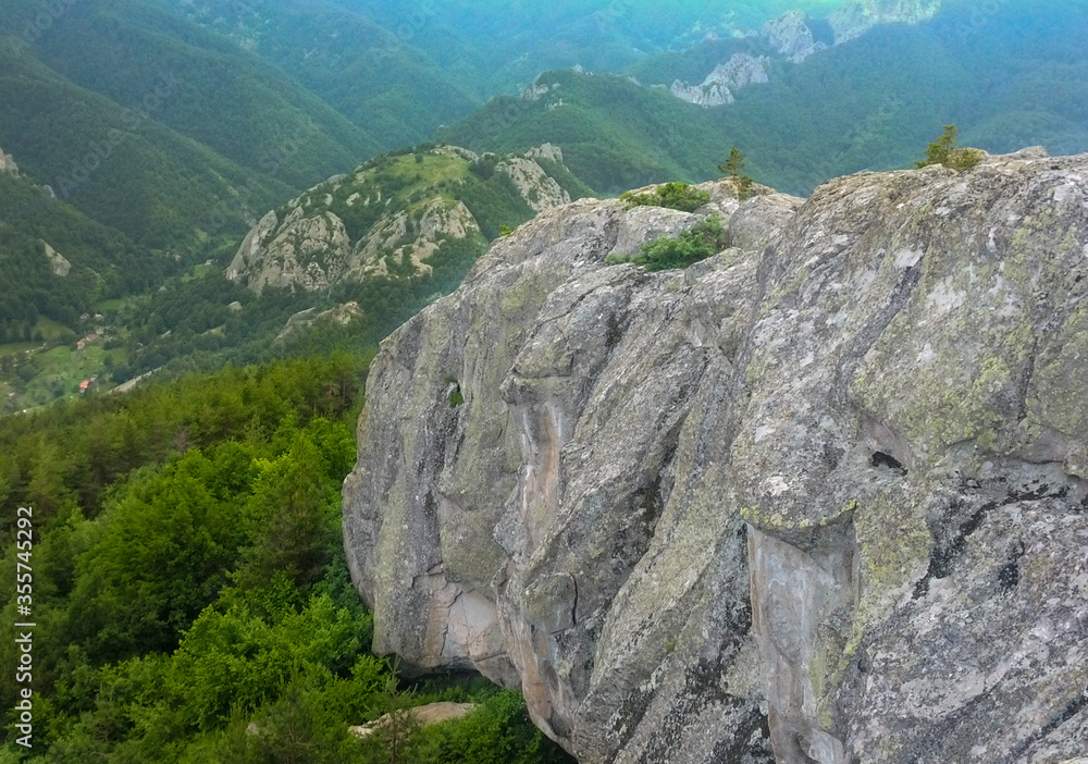 Belintash is a small plateau in the Rhodope Mountains in Bulgaria bearing traces of human activity. 