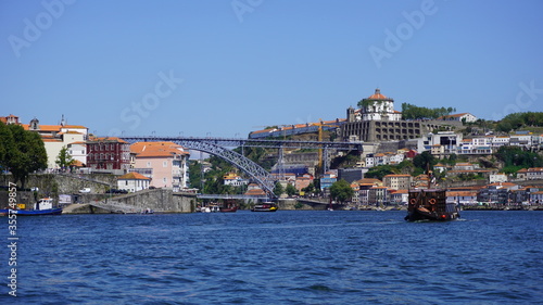 Wallpaper Mural Porto, Portugal Torontodigital.ca