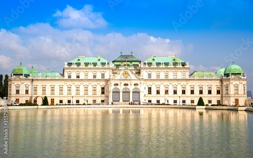 Beautiful view of Baroque palace Belvedere in Vienna, Austria