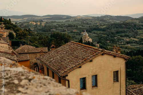 Фотография Sightseeing in Montepulciano, a medieval and Renaissance hill town and comune in the Italian province of Siena in southern Tuscany
