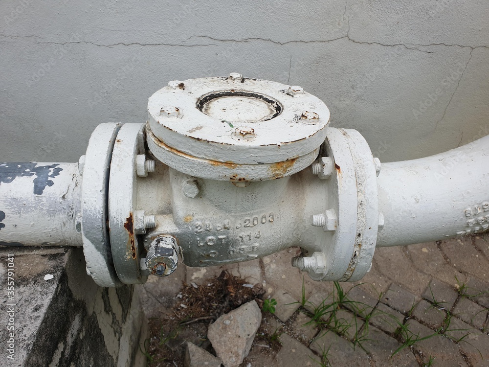 Aged factory valve