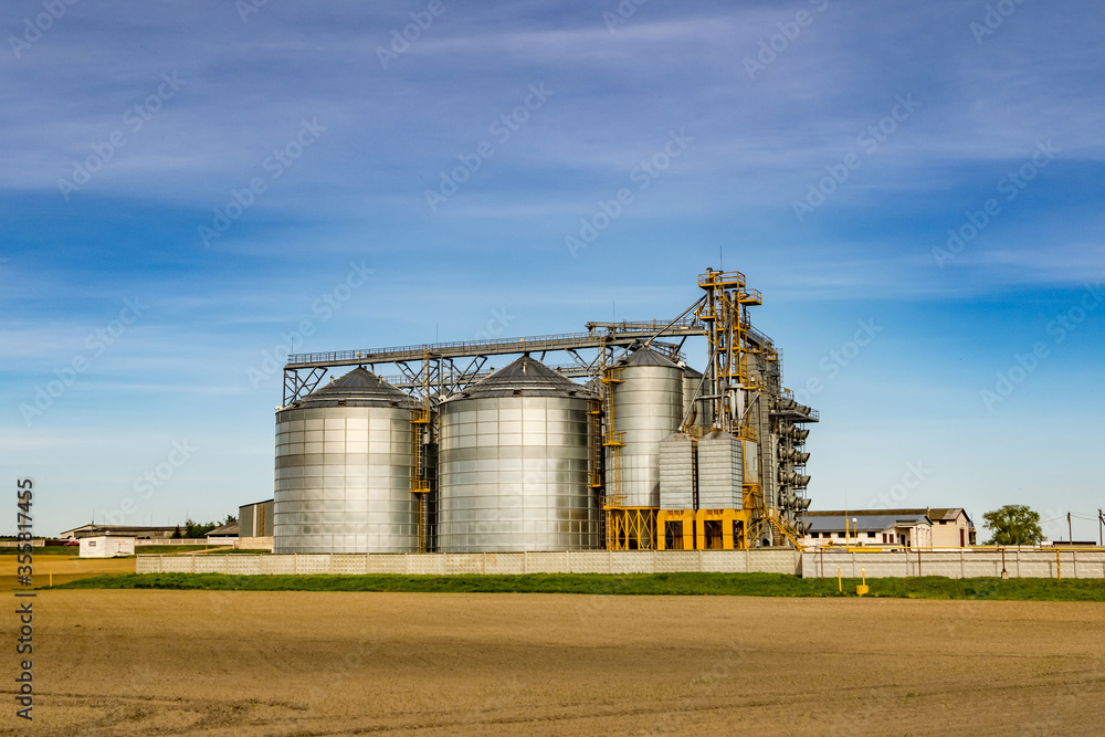 agro-processing and manufacturing plant for processing and silver silos for drying cleaning and storage of agricultural products, flour, cereals and grain. Granary elevator. agro-processing and manufacturing plant for processing and silver silos for drying cleaning and storage of agricultural products, flour, cereals and grain. Granary elevator.