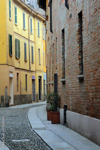 vicolo a pavia, alley in pavia photo