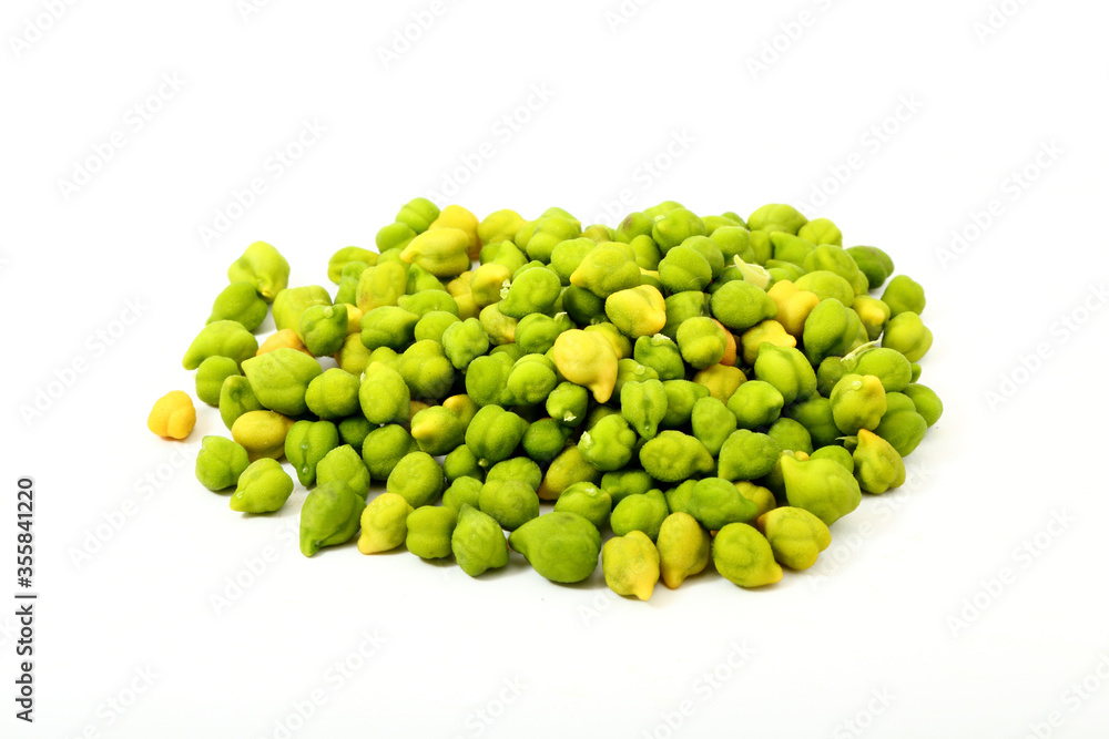 Fresh Green Chickpeas or Chick peas Fresh Green Chickpeas or Chick peas