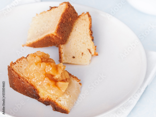 a few pieces of cake on a plate. cake with apple jam