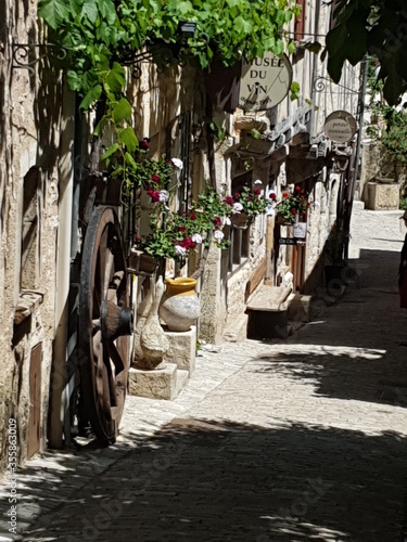 Saint-Cirq-Lapopie vallée du Lot