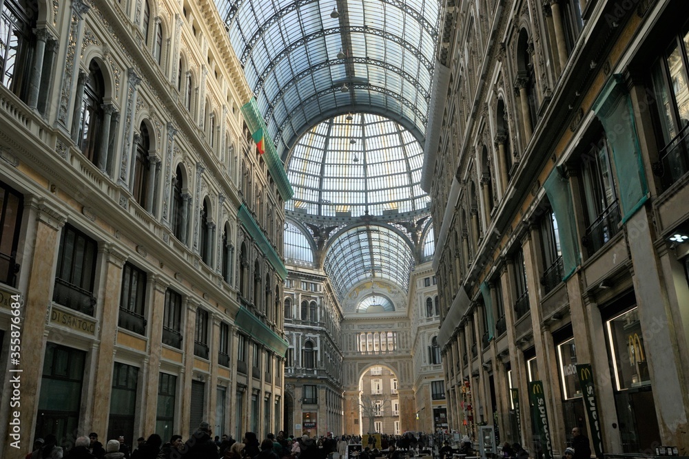 Galleria Umberto I in Naples, Italy, イタリア ナポリのガレリア・ウンベルト1世