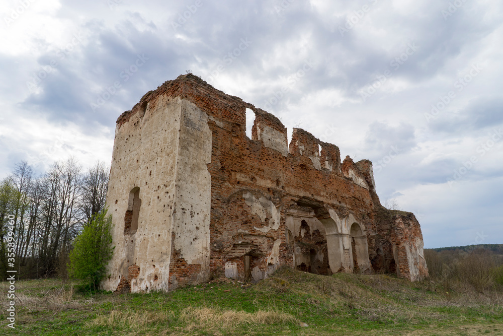 Halshany or Holszany Castle  is the ruined residence of the Sapieha magnate family in Halshany, Belarus