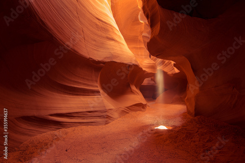 Upper Antelope Canyon mit Lightbeams, Page, Roadtrip, Slot Canyon