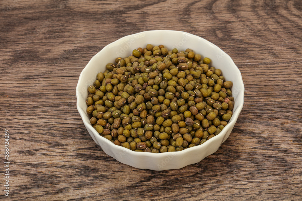 Vegetarian cuisine - dry green lentil Vegetarian cuisine - dry green lentil