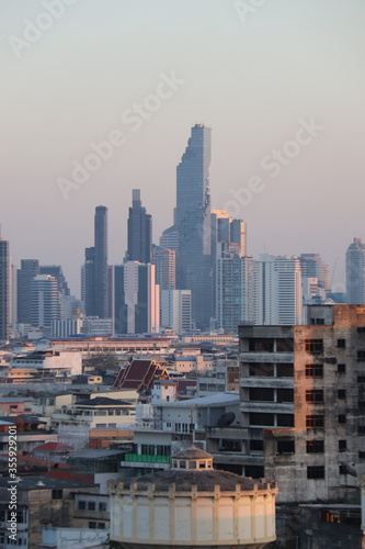 Gratte-ciels du centre ville moderne de Bangkok, Thaïlande 