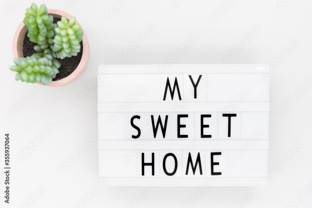 Plakat Lightbox with text: my sweet home