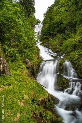 Le suggestive cascate del Saut  ammirabili in Valle Pesio  provincia di Cuneo   all interno del Parco Naturale delle Alpi Marittime