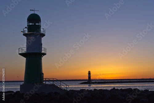 Lighthouse at Warnem  nde Port While Sunrise  Rostock  Baltic Sea  Mecklenburg Western Pomerania  Germany  Europe