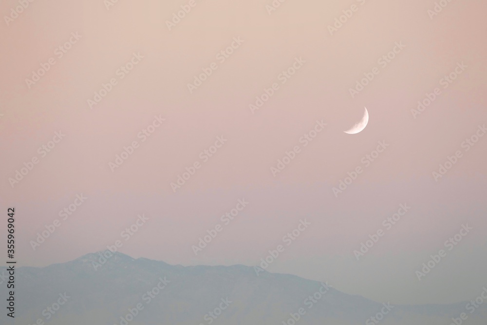 Fototapeta premium Desert Moon