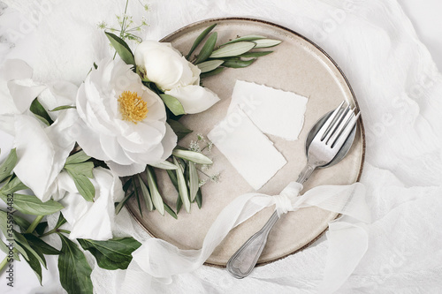 Quadro su tela Festive summer wedding scene