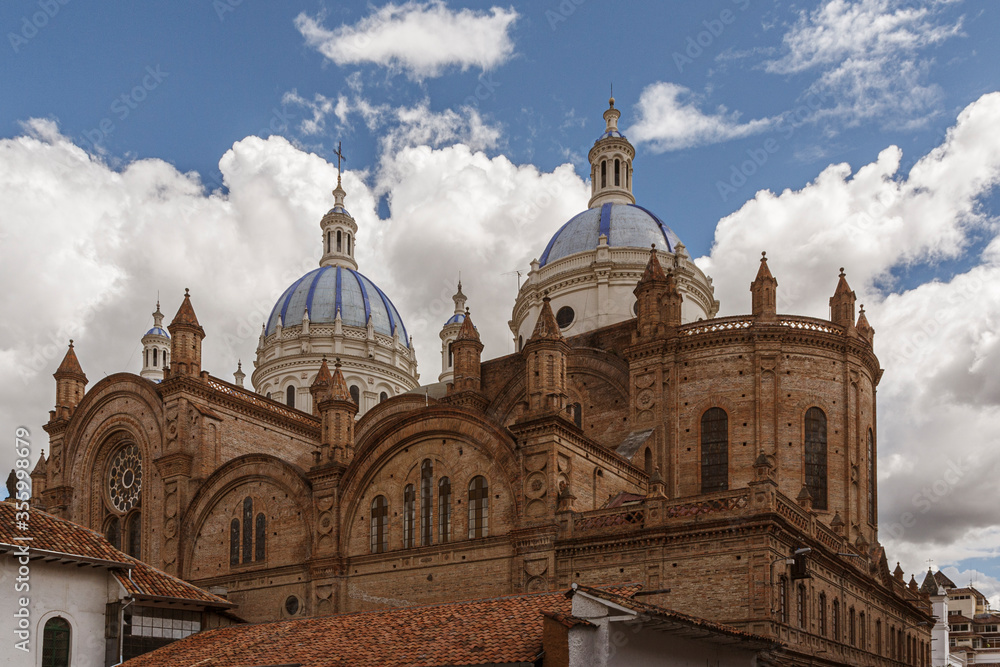 Cathedral in Cuenca on a partially cloudy day