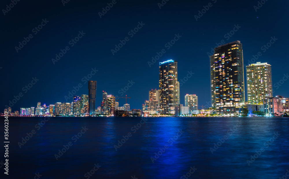 miami florida skyline at night downtown beautiful city miami florida skyline at night downtown beautiful city
