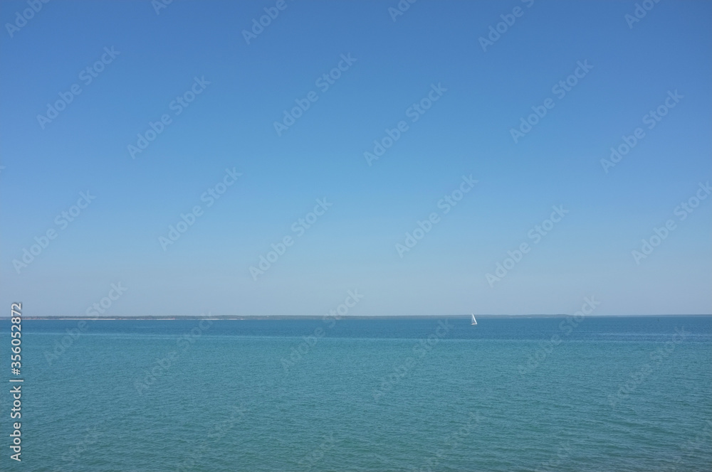 Fototapeta premium sailboat on the sea