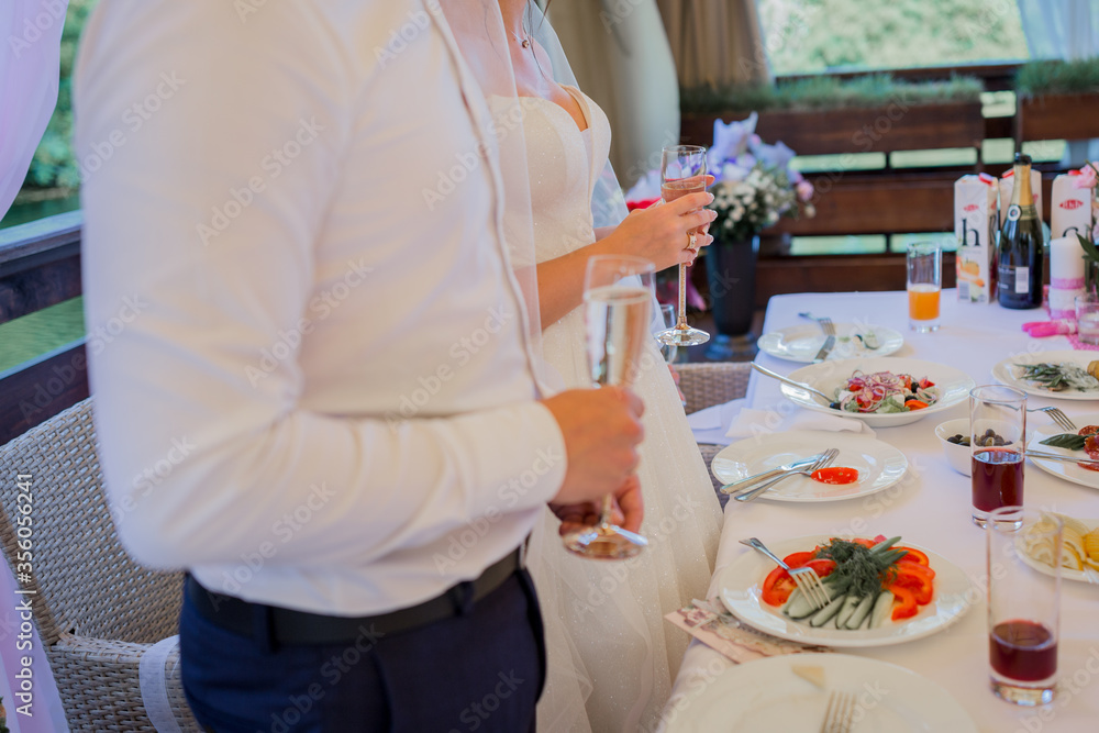 Fototapeta premium bride and groom at a wedding party