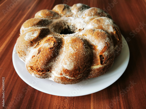 czech sponge cake photo