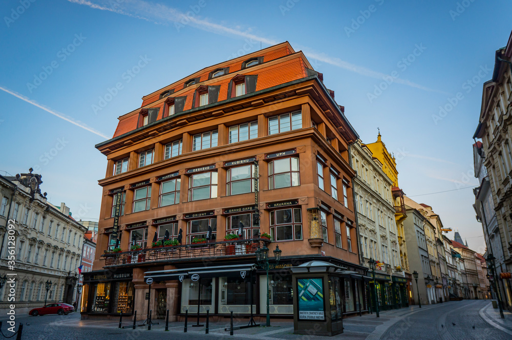 Fototapeta premium House of the Black Madonna. Prague