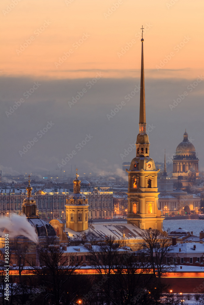 Peter and Paul cathedral, Admiralty, St Isaac cathedral and Hermitage in Saint-Petersburg, Russia, telephoto lens, winter