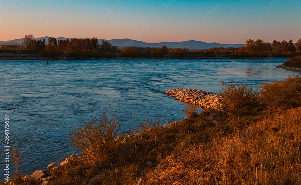 Fototapeta premium Beautiful sunset near Osterhofen, Danube, Bavaria, Germany