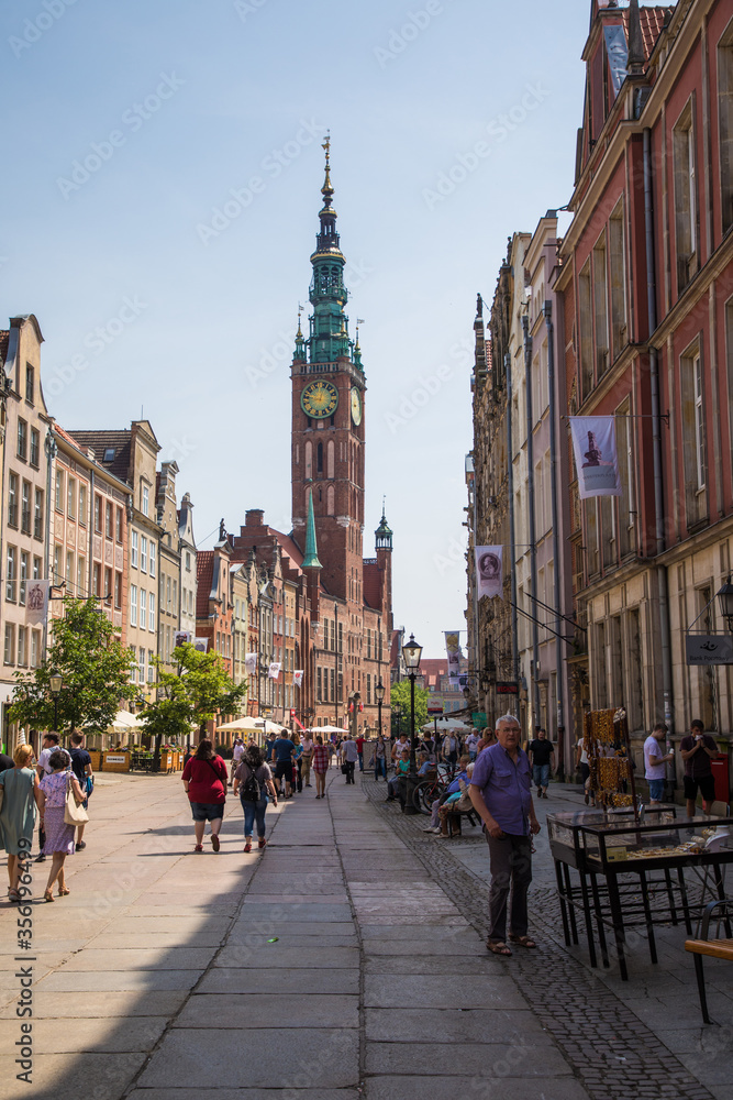 Naklejka premium Gdansk, Poland - Juny, 2019: Beautiful colourful houses on the streets of city Gdansk, Poland